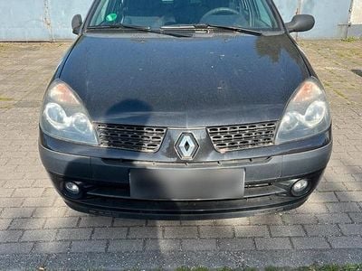 Usata Renault Clio II 79 CV (58 kW) 2003 Nero Utilitaria