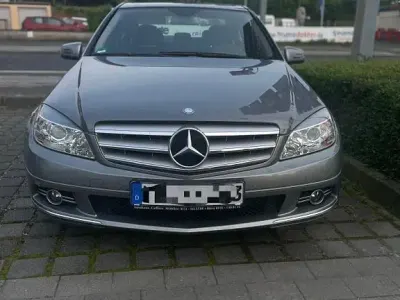 Używany Mercedes 200 136 KM (100 kW) 2009 Szary Sedan/Limuzyna