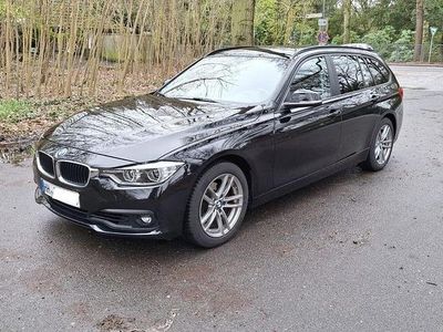 Gebraucht BMW 320 Advantage 184 PS (135 kW) 2018 Schwarz Kombi