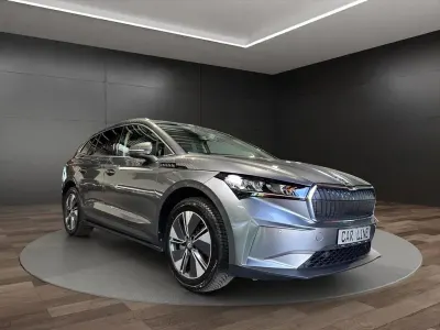 Gebraucht Skoda Enyaq iV Loft 210 kW (286 PS) 2025 Grau SUV
