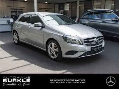 Brugt Mercedes A180 Style 109 HK (80 kW) 2015 Sølv Sedan