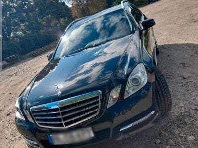 Mercedes E200