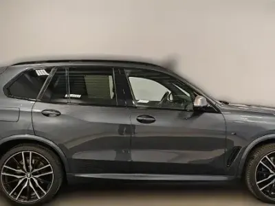Gebraucht BMW X5 M Sport 530 PS (389 kW) 2019 Grau metallic SUV