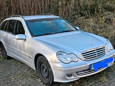 Gebraucht Mercedes C220 150 PS (110 kW) 2006 Silber Kombi