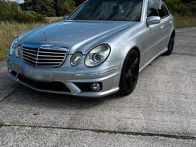Mercedes E500