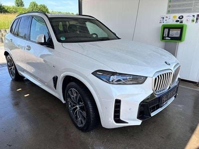 Alpinweiss Gebraucht 2025 BMW X5 M Sport SUV | 78.909 € (Etwas zu teuer)