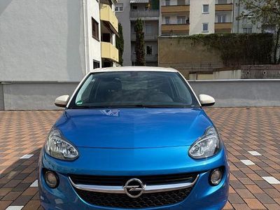 Opel Adam