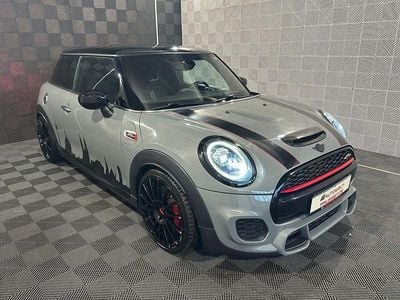 Gebraucht Mini John Cooper Works Sport 231 PS (169 kW) 2020 Moonwalk grey Kleinwagen
