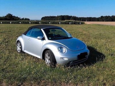 Gebraucht VW New Beetle Highline 102 PS (75 kW) 2003 Silber Kleinwagen