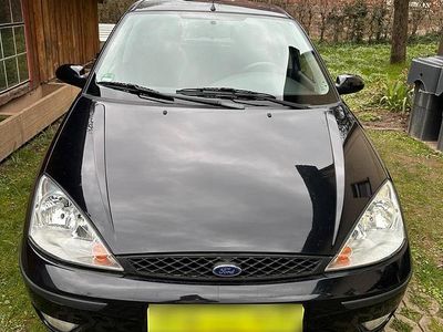 Gebraucht Ford Focus 100 PS (73 kW) 2003 Schwarz Kleinwagen