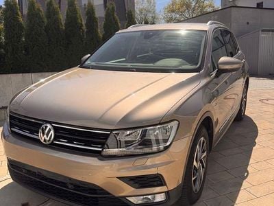 Usata VW Tiguan Sound 150 CV (110 kW) 2017 Oro SUV