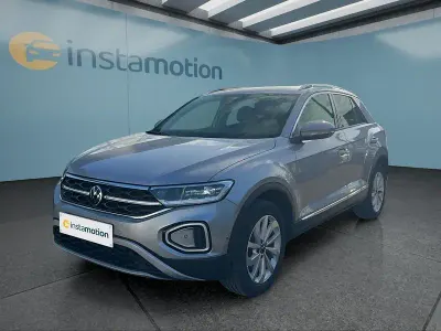 Second-hand VW T-Roc 150 CP (110 kW) 2022 Argintiu SUV