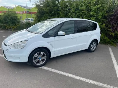 Gebraucht Ford S-MAX S 140 PS (102 kW) 2009 Weiß Van / Kleinbus