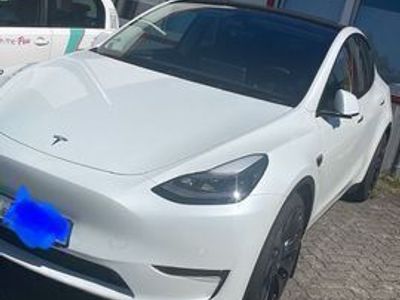 gebraucht Tesla Model Y Performance