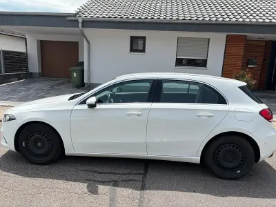 Gebraucht Mercedes A220 190 PS (139 kW) 2020 Weiß Limousine