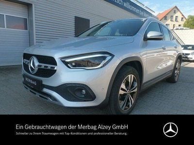 Mercedes GLA180