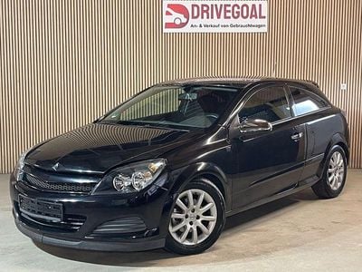 Opel Astra GTC