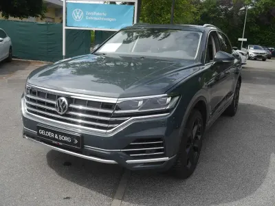 Gebraucht VW Touareg Atmosphere 231 PS (169 kW) 2020 Grün SUV