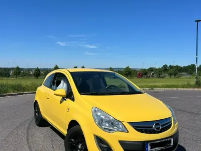 Gebraucht Opel Corsa 2011 Gelb Kleinwagen