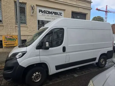 Occasion Fiat Ducato 140 ch (102 kW) 2024 Colore esterno Van