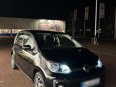 Schwarz Gebraucht 2017 VW up! Sound Kleinwagen | 7.500 € (Fairer Preis)
