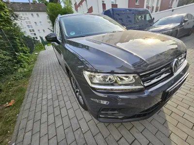 Gebraucht VW Tiguan 150 PS (110 kW) 2018 Grau SUV