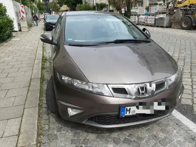 Gebraucht Honda Civic 99 PS (72 kW) 2010 Braun Limousine