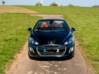 Gebraucht Peugeot 308 CC Allure 163 PS (119 kW) 2013 Schwarz Cabrio