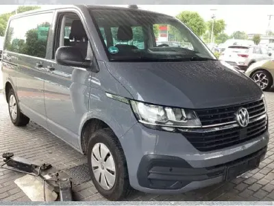 Gebraucht VW Multivan Trendline 150 PS (110 kW) 2021 Pure grey Van / Kleinbus
