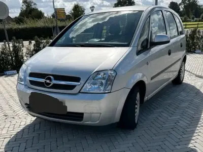 Używany Opel Meriva 101 KM (74 kW) 2004 Srebrny Minivan
