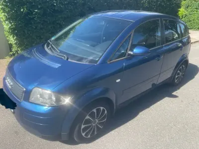 Gebraucht Audi A2 75 PS (55 kW) 2005 Blau Kleinwagen