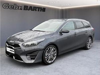 Neu Kia Ceed Sportswagon GT-Line 140 PS (102 kW) 2026 Grau (pentametal metallic) Kombi
