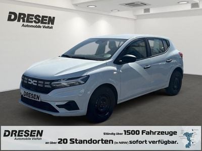Neu Dacia Sandero Essentiel 91 PS (66 kW) 2025 Weiss Kleinwagen