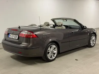 Usata Saab 9-3 Cabriolet Vector 179 CV (131 kW) 2007 Marrone Cabrio