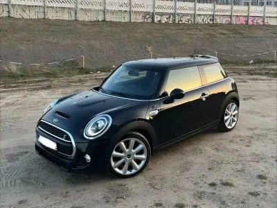 Używany Mini Cooper S 192 KM (141 kW) 2019 Czarny Hatchback