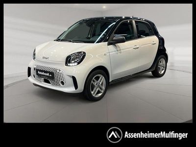 Weiß Gebraucht 2022 Smart ForFour Electric Drive Passion Limousine | 9.189 € (Guter Preis)