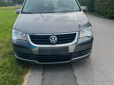 Gebraucht VW Touran 105 PS (77 kW) 2008 Grau Van / Kleinbus