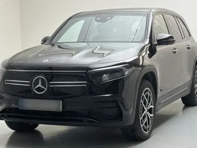 Gebraucht Mercedes EQB250+ AMG line 139 kW (190 PS) 2023 Schwarz SUV