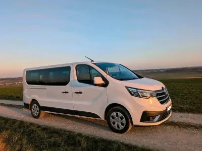 Gebraucht Renault Trafic 151 PS (111 kW) 2024 Weiß Van / Kleinbus