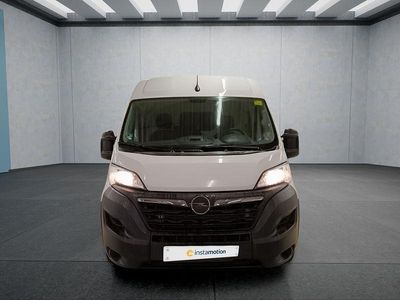 Second-hand Opel Movano 165 CP (121 kW) 2023 Alb Berlinǎ