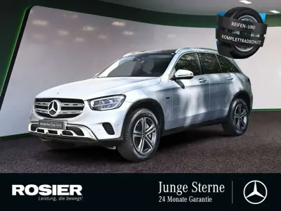 Gebraucht Mercedes GLC300 AMG 211 PS (155 kW) 2021 Silber / hightechsilber SUV