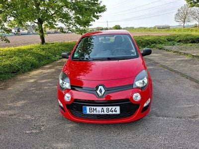 Usata Renault Twingo Dynamique 75 CV (55 kW) 2012 Rosso Utilitaria