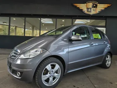 Gebraucht Mercedes A180 Avantgarde 109 PS (80 kW) 2011 Andere Limousine