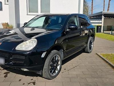 Second-hand Porsche Cayenne 340 CP (250 kW) 2006 Negru SUV