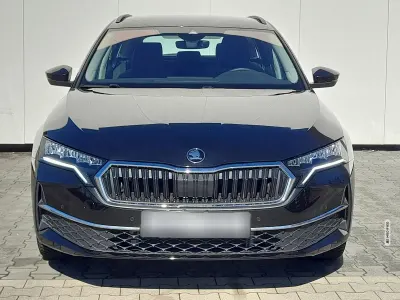Gebraucht Skoda Octavia Selection 150 PS (110 kW) 2025 Farbe:
