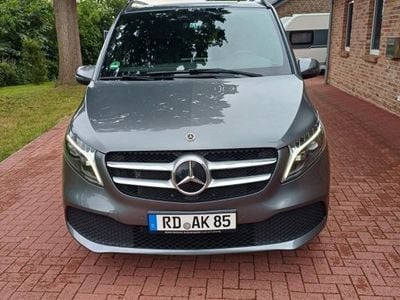 Mercedes V300