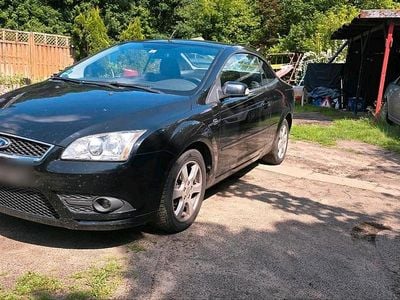Begagnad Ford Focus Cabriolet 101 HK (74 kW) 2007 Svart Cab