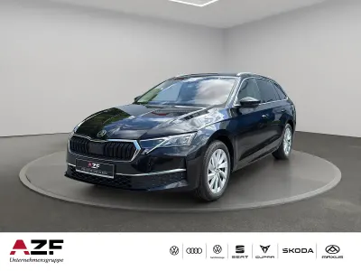 Gebraucht Skoda Octavia Selection 150 PS (110 kW) 2025 Schwarzmagic perleffekt Kombi