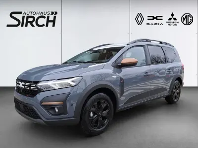 Käytetty Dacia Jogger Extreme 141 HP (103 kW) 2024 Harmaa Tila-auto