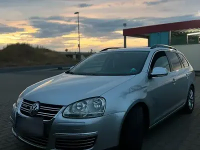 Gebraucht VW Golf V 105 PS (77 kW) 2009 Grau Kombi